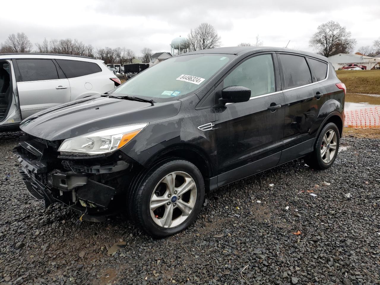 VIN 1FMCU0G76GUA58746 2016 FORD ESCAPE no.1