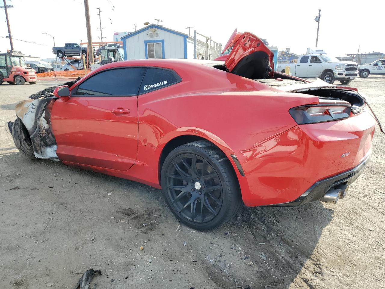 2016 Chevrolet Camaro - Image 2