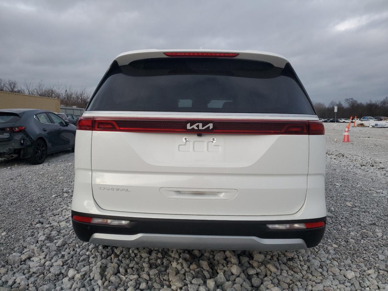 2024 Kia Carnival Lx VIN: KNDNB4H39R6432697 Lot: 82566344