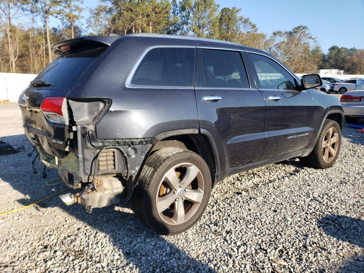 2015 Jeep Grand Cherokee - Image 3