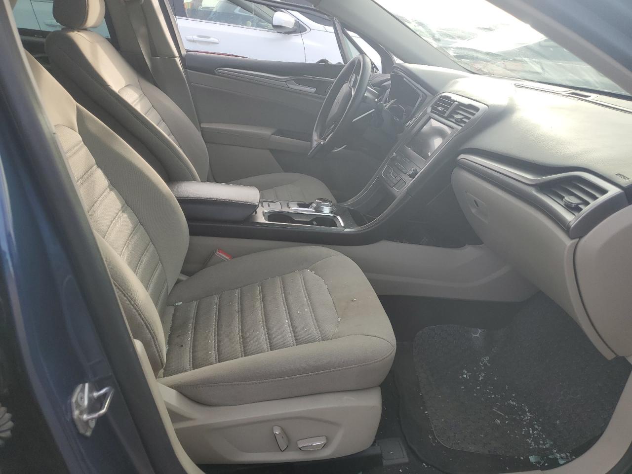 2019 Ford Fusion - Image 7