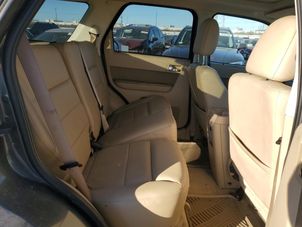 2009 Ford Escape - Image 10