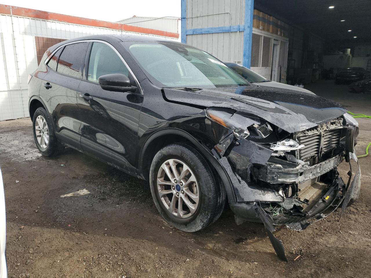 2022 Ford Escape - Image 4