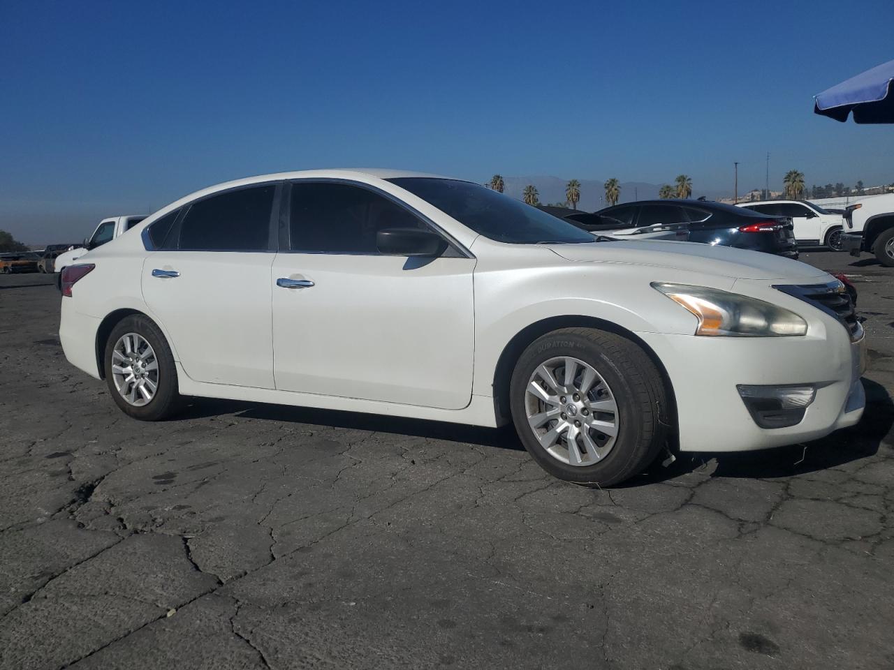 2014 Nissan Altima - Image 4