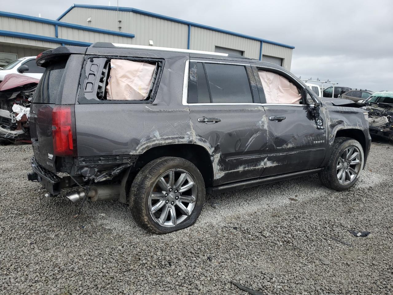 2017 Chevrolet Tahoe - Image 3