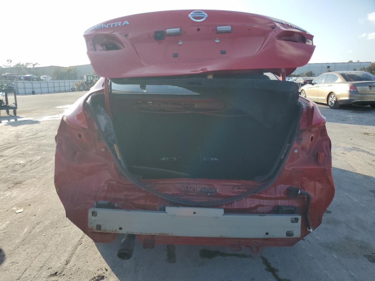 VIN 3N1CB7AP3HY250011 2017 NISSAN SENTRA no.6