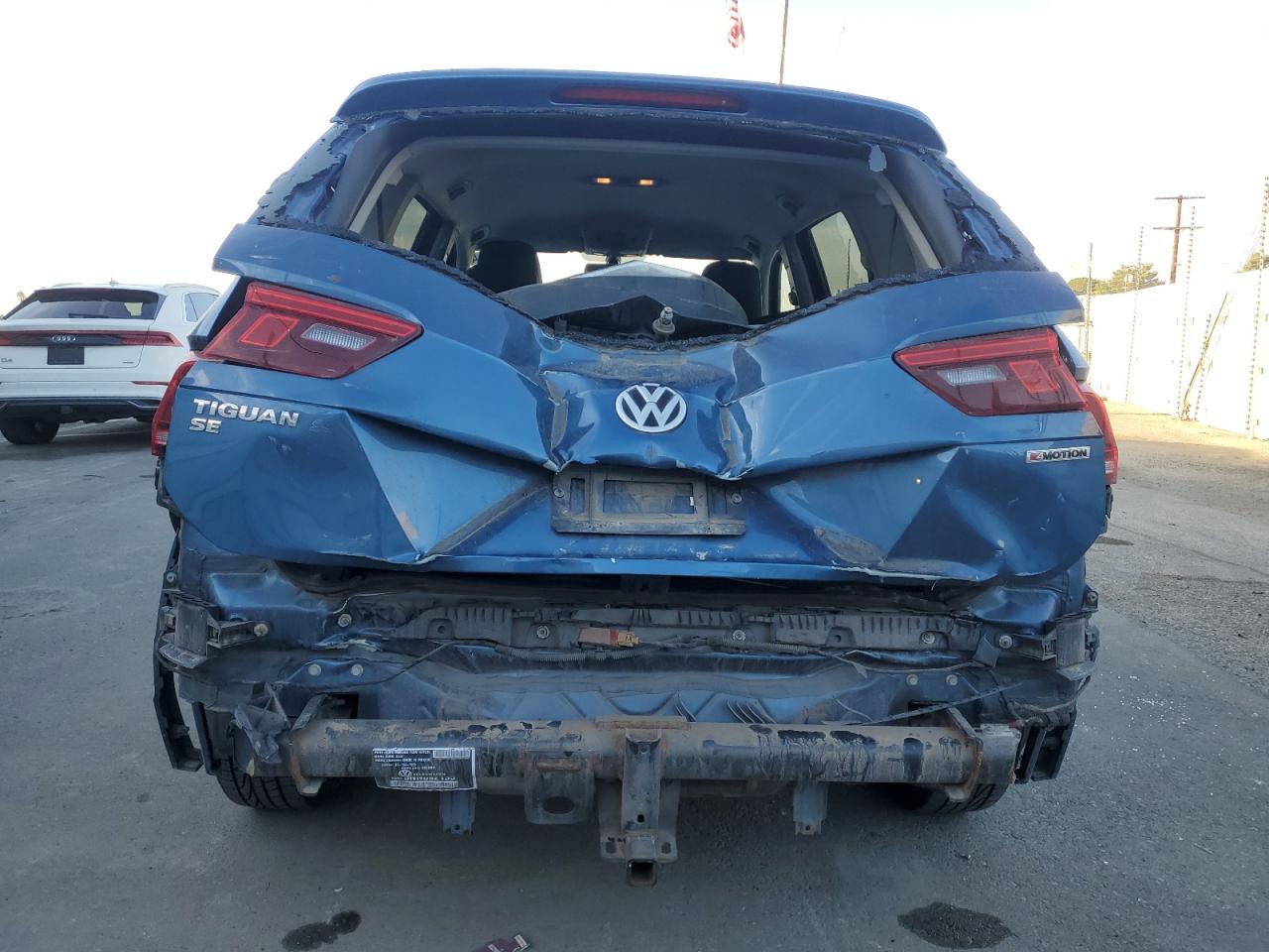 2020 Volkswagen Tiguan - Image 6