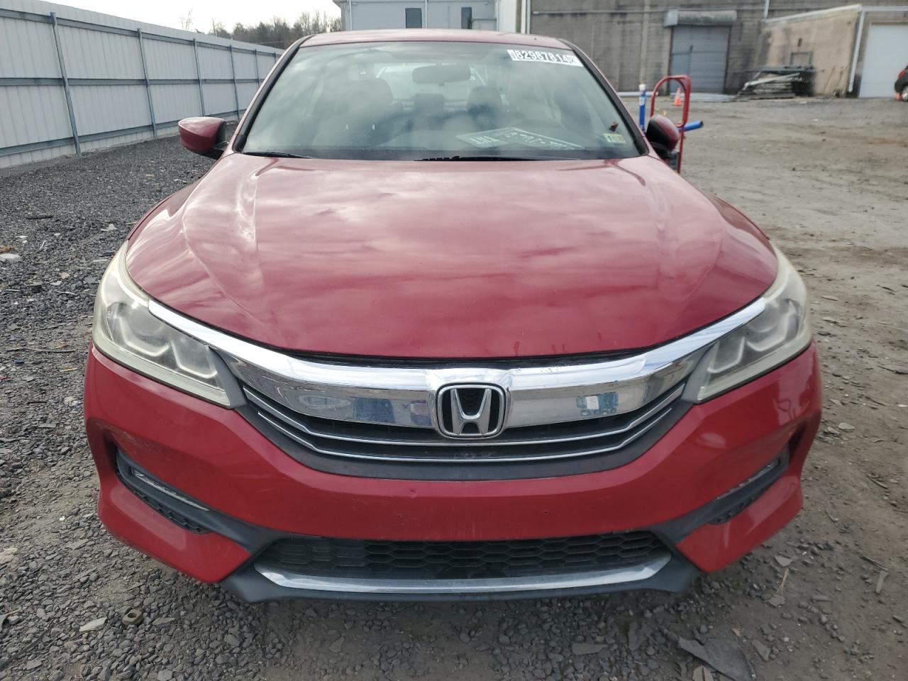 VIN 1HGCR2F59GA049365 2016 HONDA ACCORD no.5