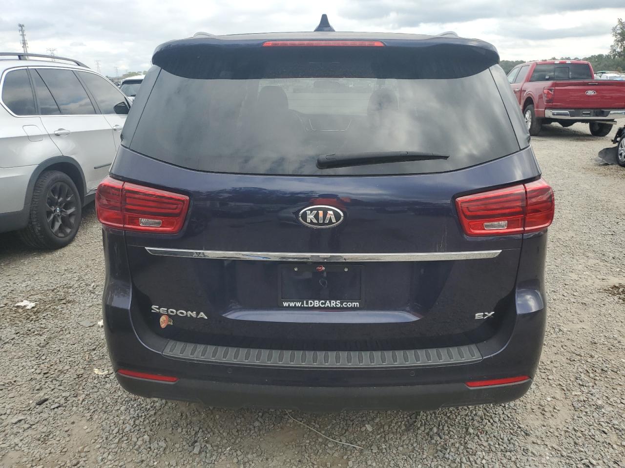 2019 Kia Sedona Lx VIN: KNDMB5C17K6526946 Lot: 83517664