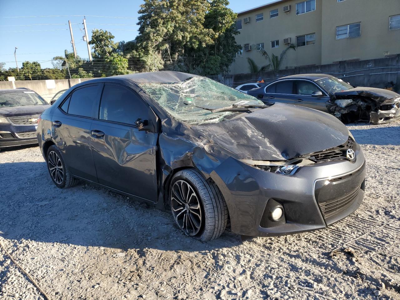 2015 Toyota Corolla - Image 4