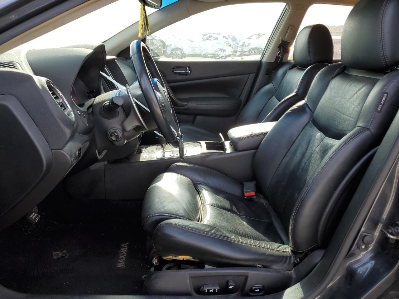 2010 Nissan Maxima - Image 7