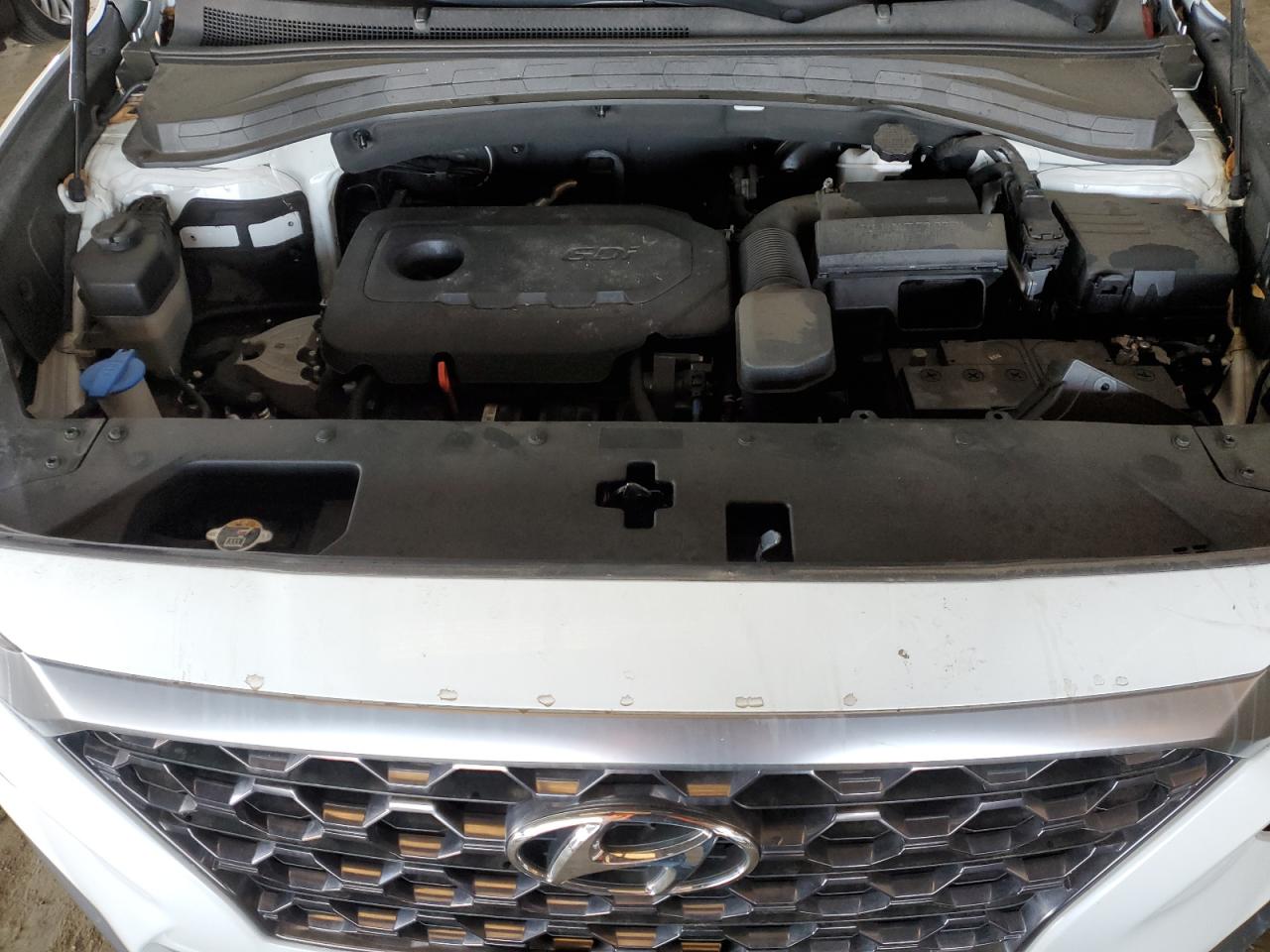 2019 Hyundai Santa Fe - Image 11