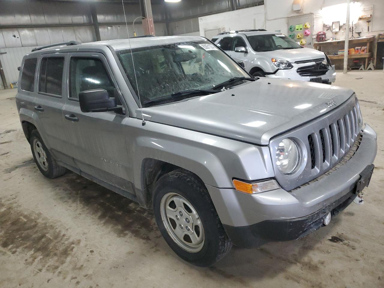 VIN 1C4NJPBA3GD761187 2016 JEEP PATRIOT no.4