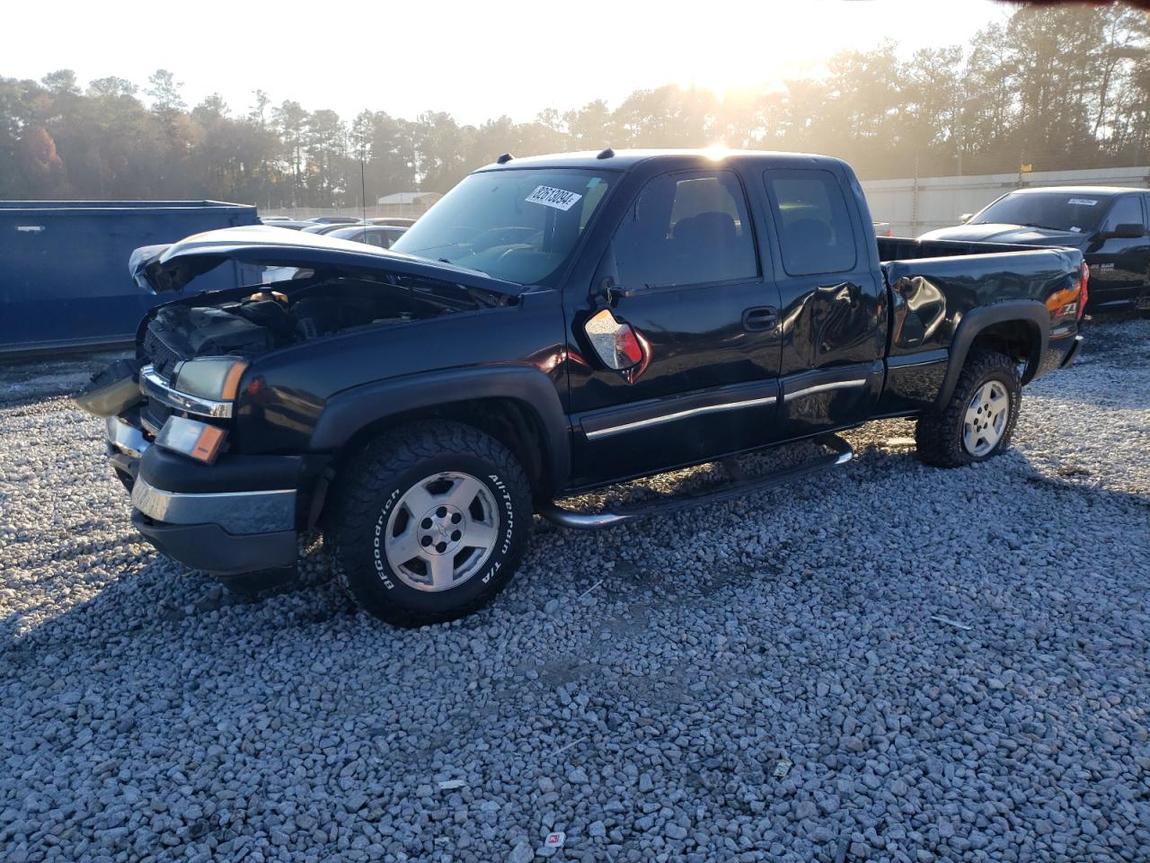 2005 Chevrolet Silverado - Image 1