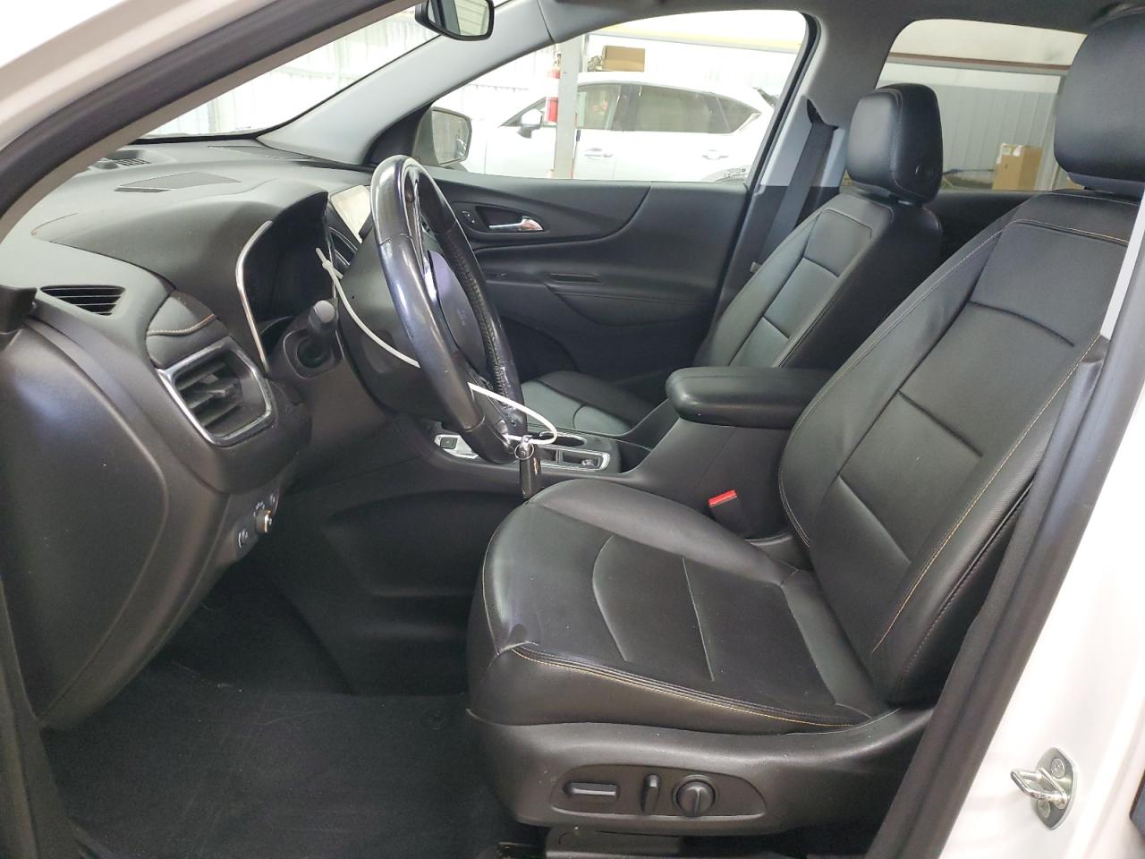 2021 Chevrolet Equinox - Image 7