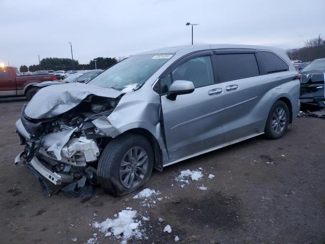 2021 Toyota Sienna Le