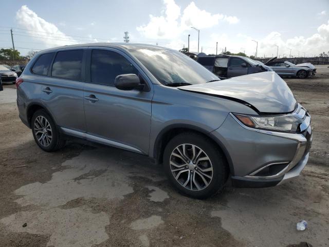  MITSUBISHI OUTLANDER 2016 Srebrny