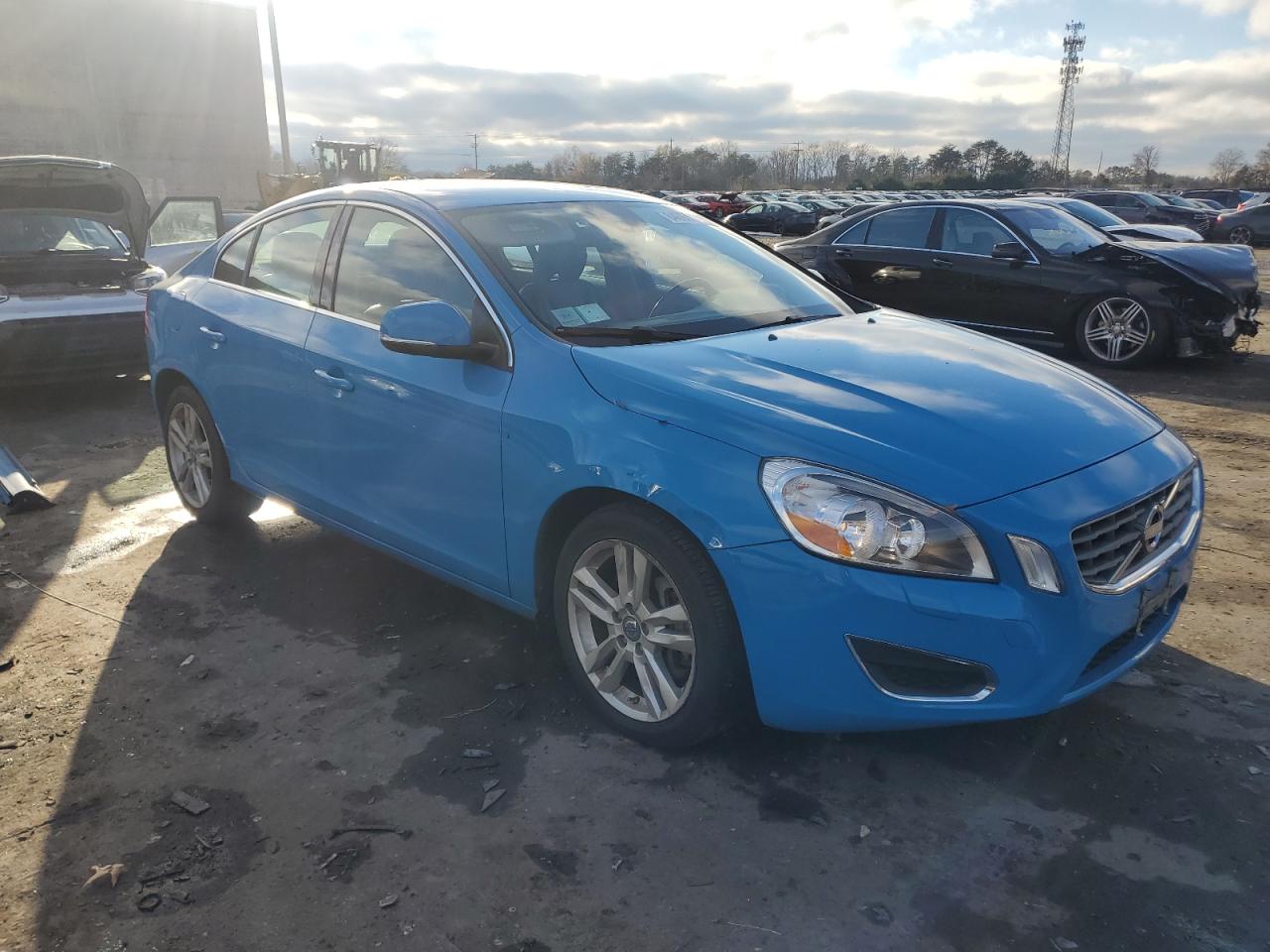 VIN YV1612FS3D1229648 2013 VOLVO S60 no.4