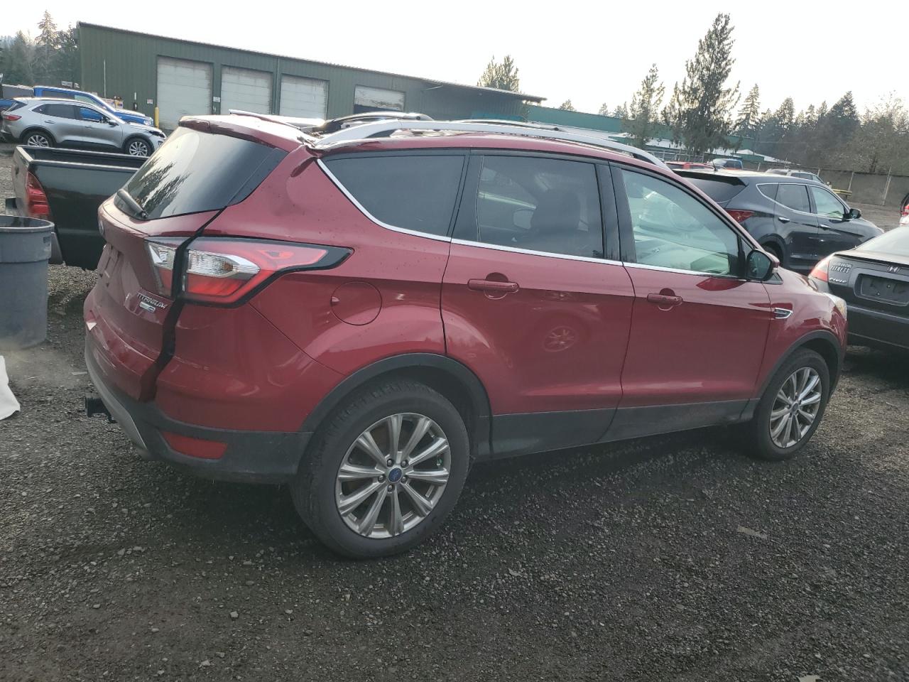 VIN 1FMCU9J96HUE75249 2017 FORD ESCAPE no.3