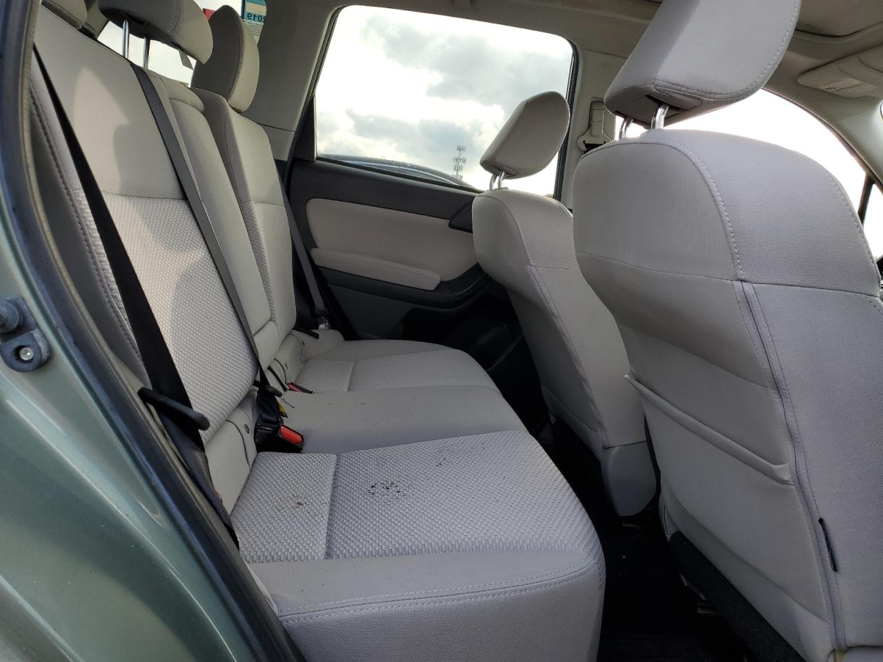 2015 Subaru Forester - Image 11
