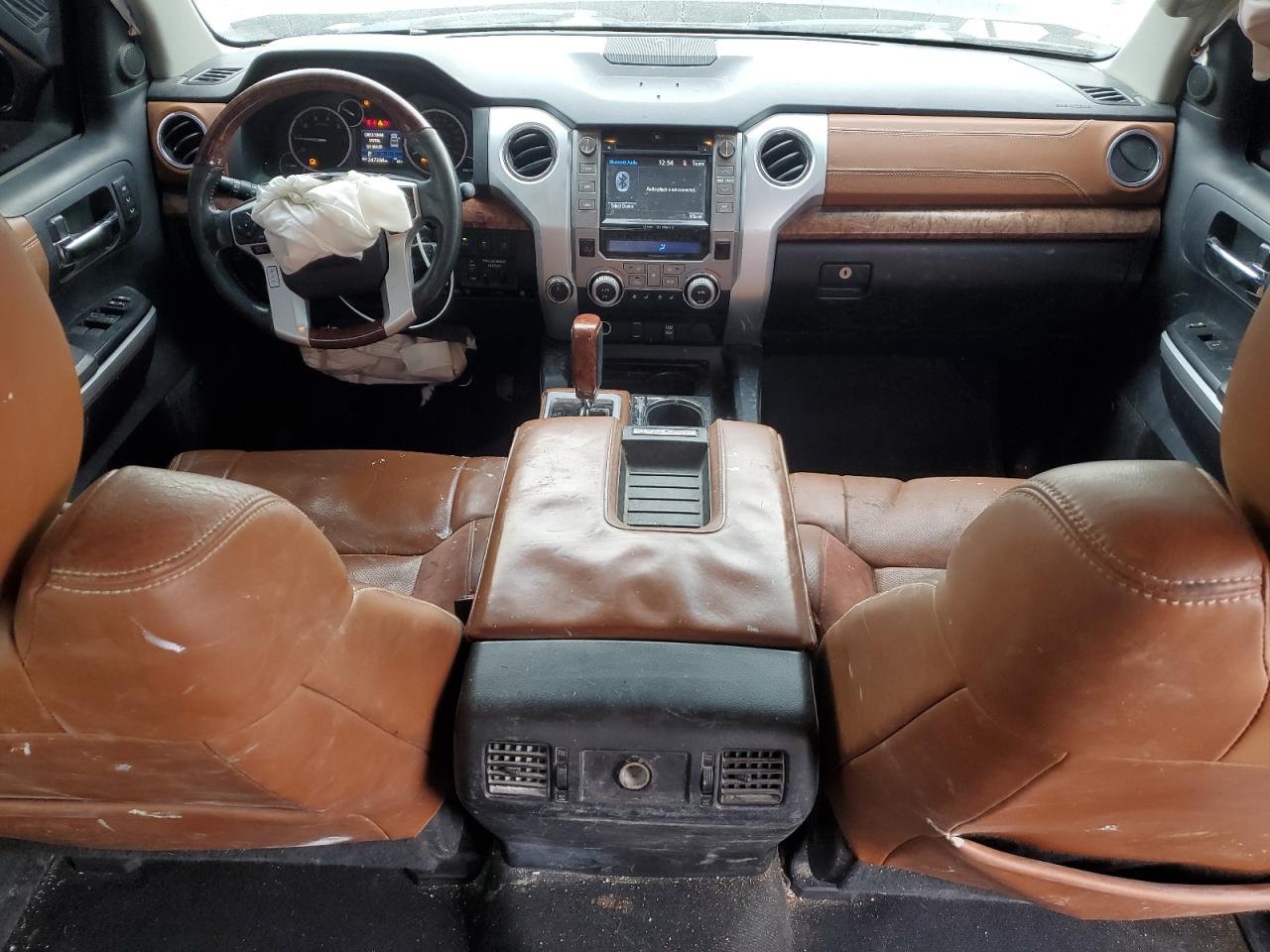 2016 Toyota Tundra - Image 8
