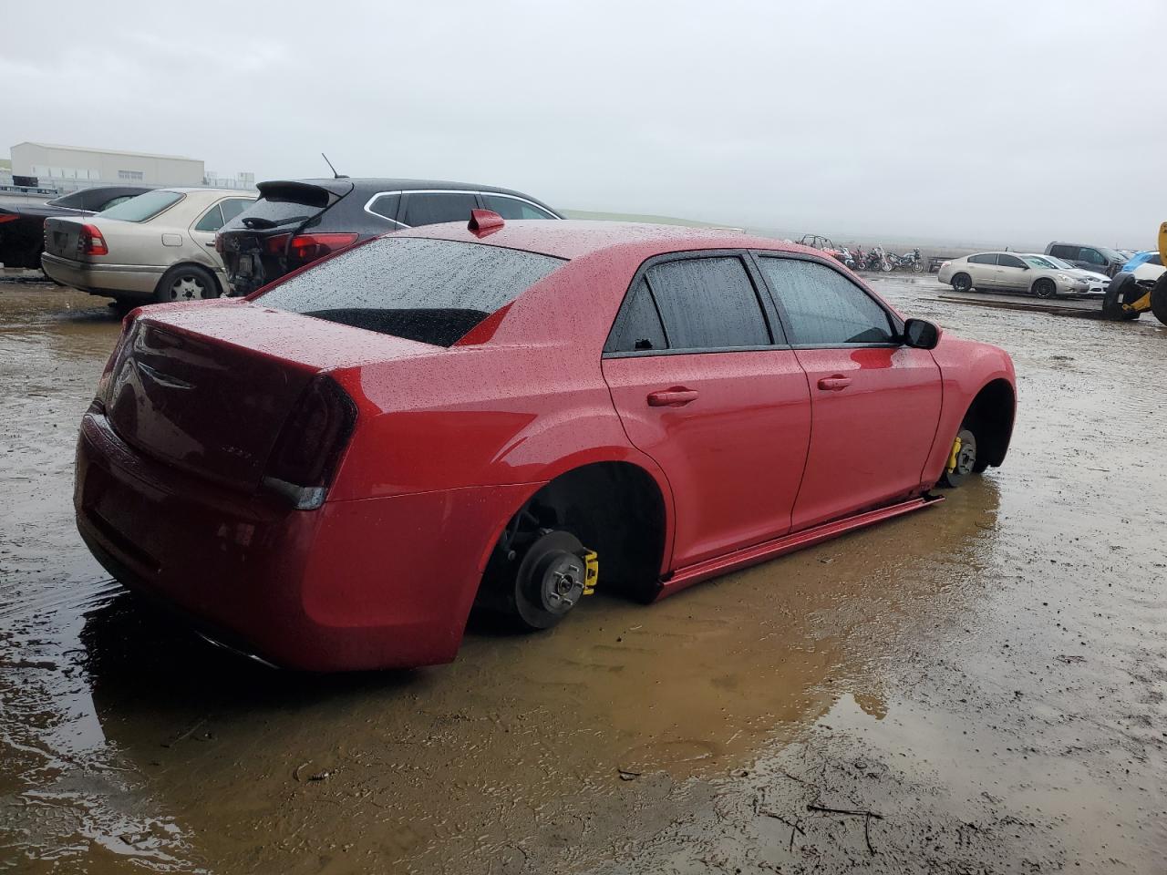 VIN 2C3CCABG3GH135679 2016 CHRYSLER 300 no.3