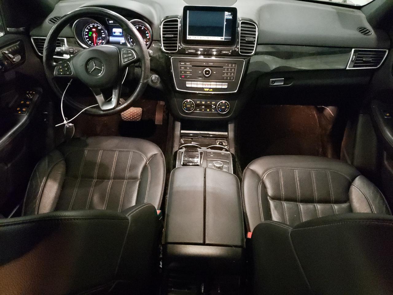2016 Mercedes-Benz GLE - Image 8