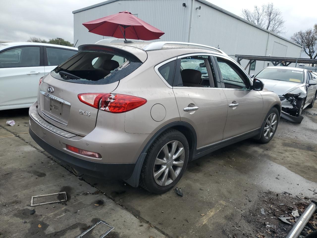 2010 Infiniti EX - Image 3