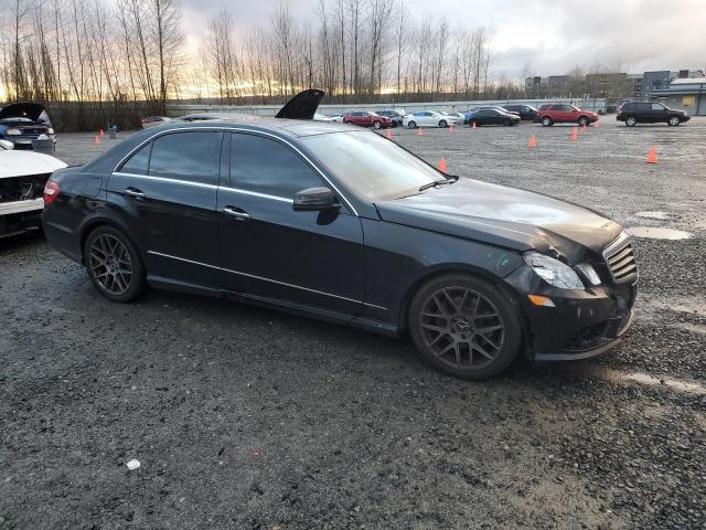  MERCEDES-BENZ E-CLASS 2013 Czarny