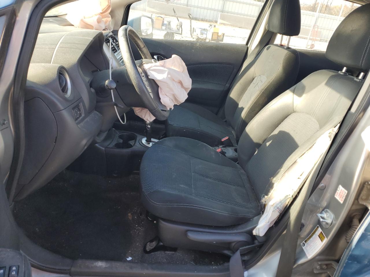 2015 Nissan Versa - Image 7