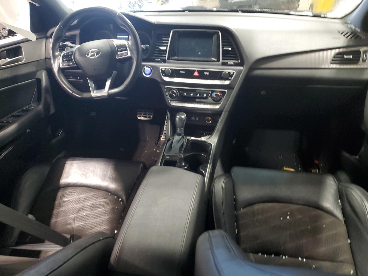 2018 Hyundai Sonata - Image 8