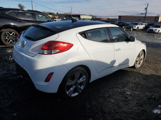  HYUNDAI VELOSTER 2016 Biały