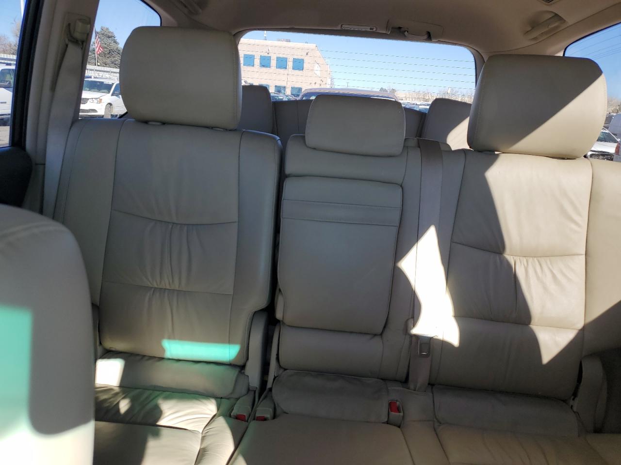 2009 Lexus GX - Image 10