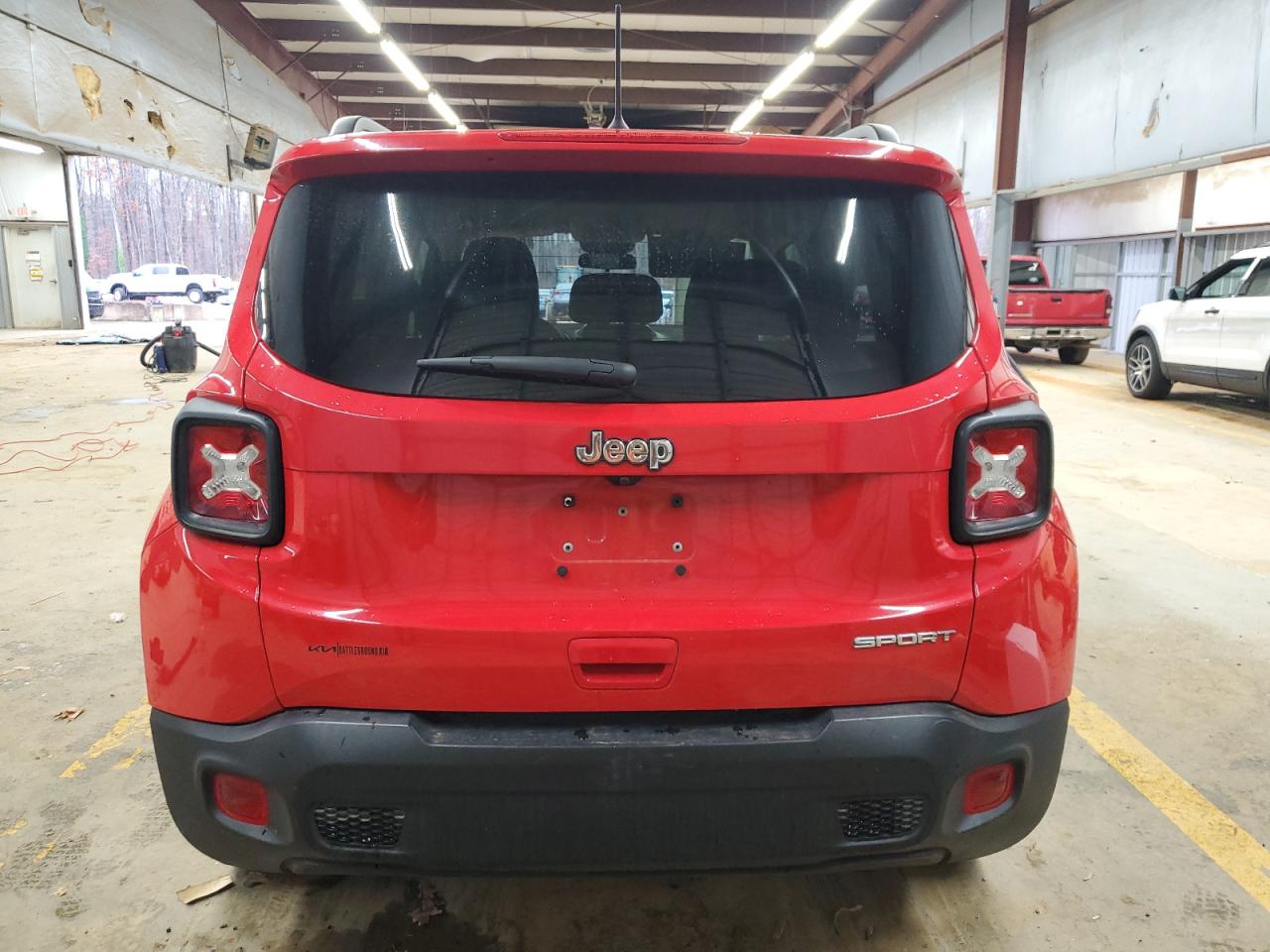 2020 Jeep Renegade - Image 6