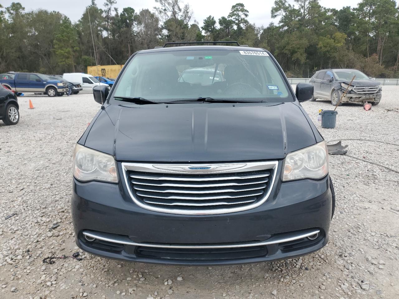 VIN 2C4RC1BG3ER183258 2014 CHRYSLER MINIVAN no.5