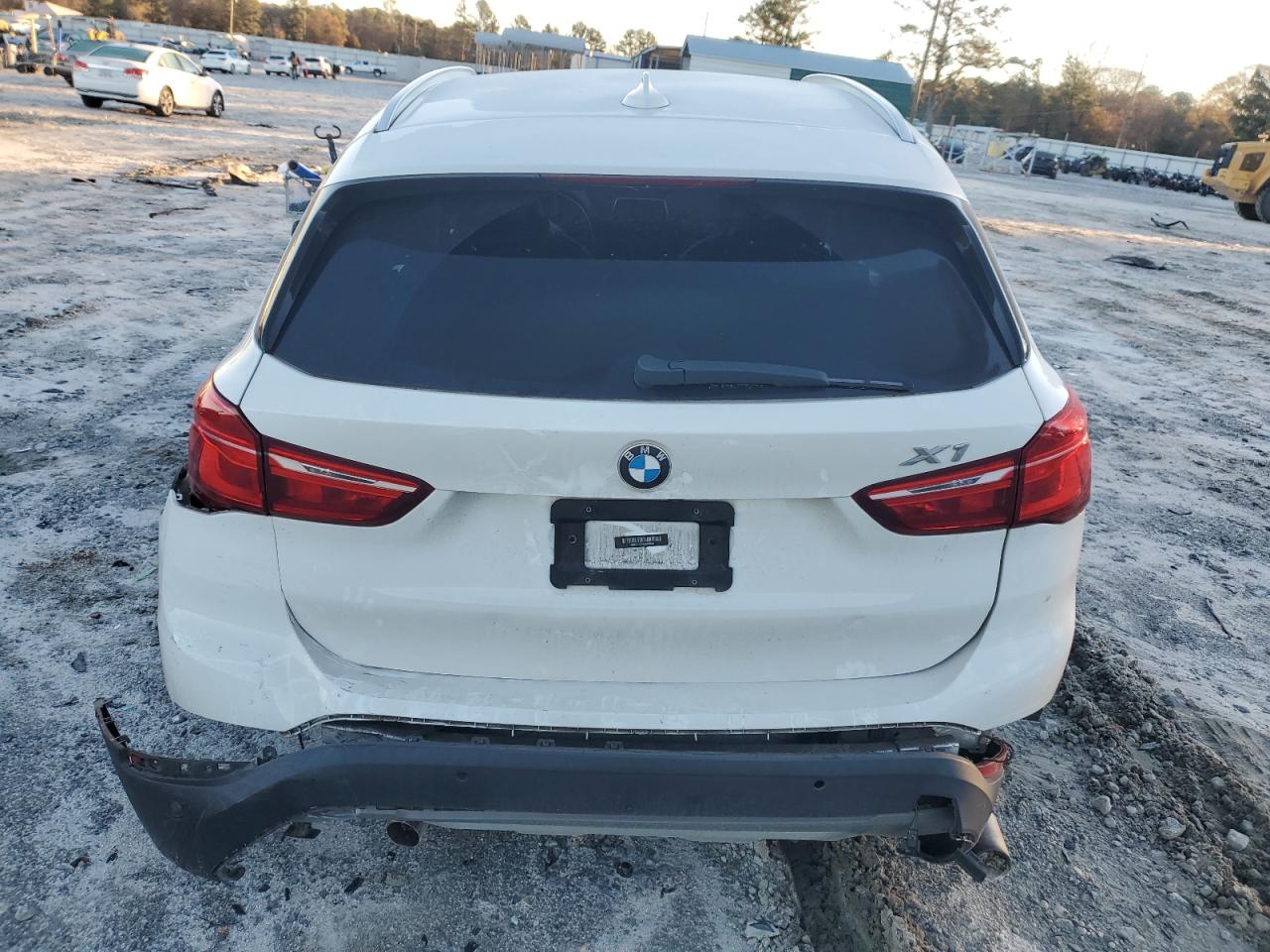 2018 BMW X1 - Image 6