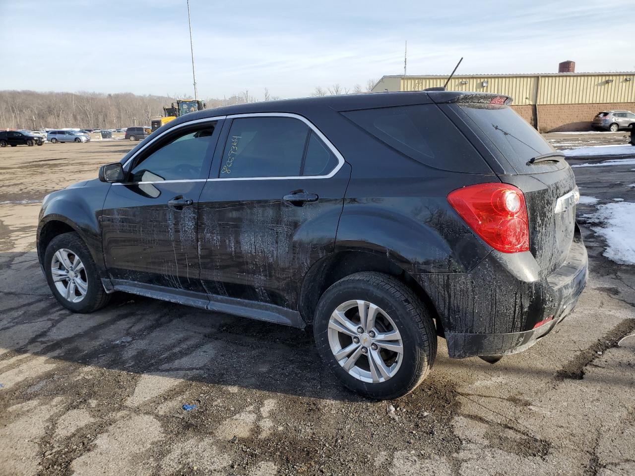 2GNALLEK9F1177173 2015 CHEVROLET EQUINOX - Image 2