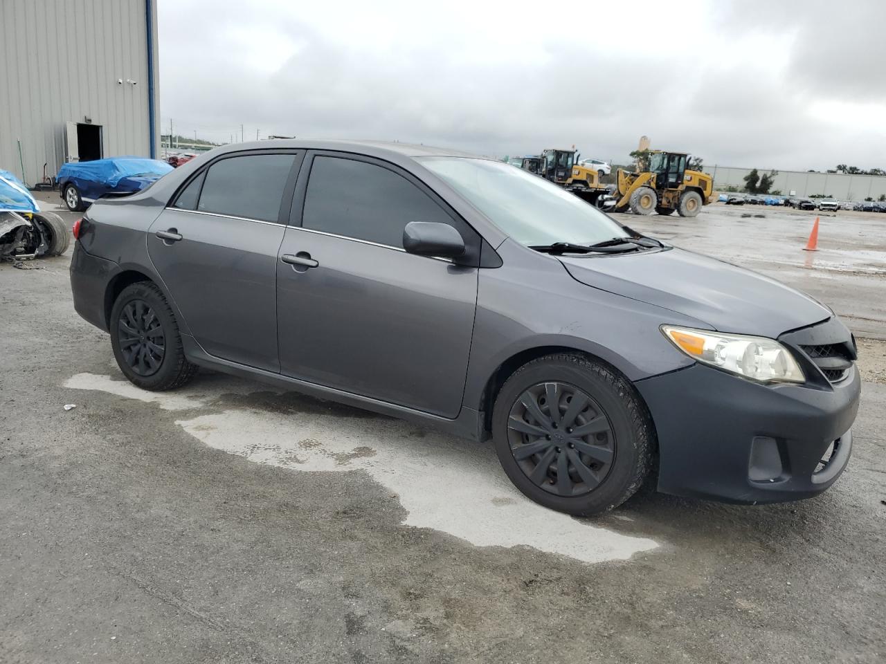 VIN 5YFBU4EE2DP148963 2013 TOYOTA COROLLA no.4