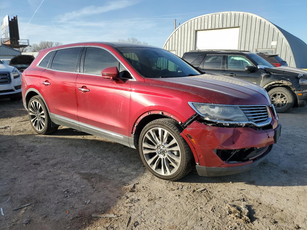 VIN 2LMTJ8LP2GBL38574 2016 LINCOLN MKX no.4