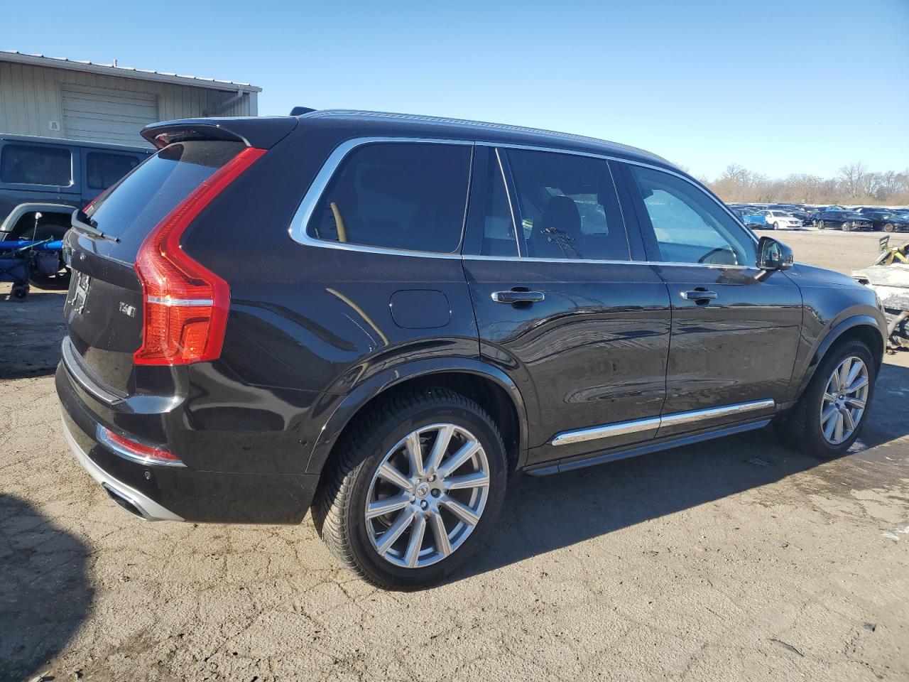 2016 Volvo XC90 - Image 3