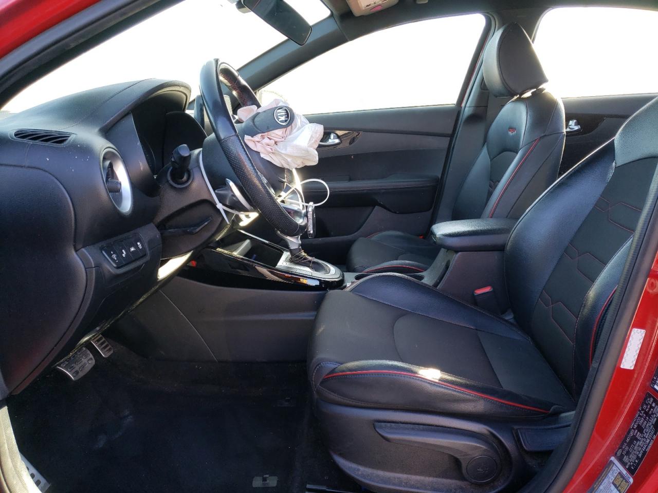 2021 Kia Forte - Image 7