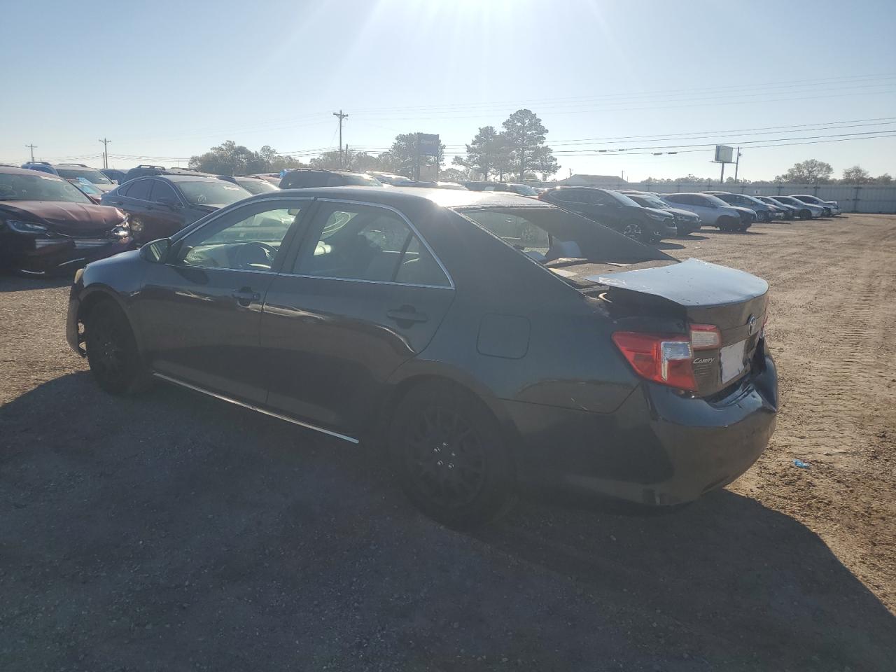 2014 Toyota Camry - Image 2