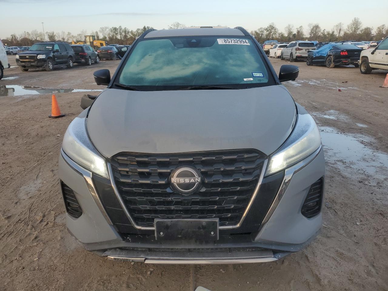 2022 Nissan Kicks - Image 5