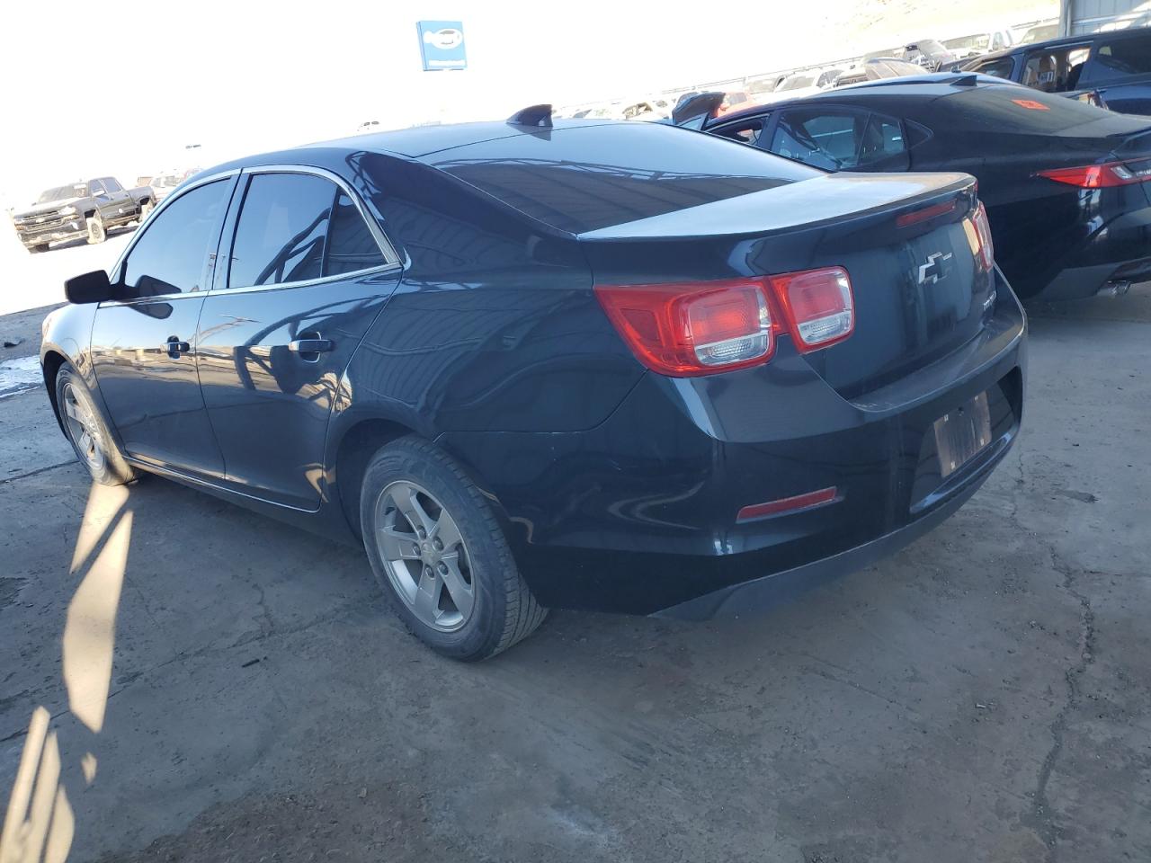 VIN 1G11C5SL1FF308860 2015 CHEVROLET MALIBU no.2