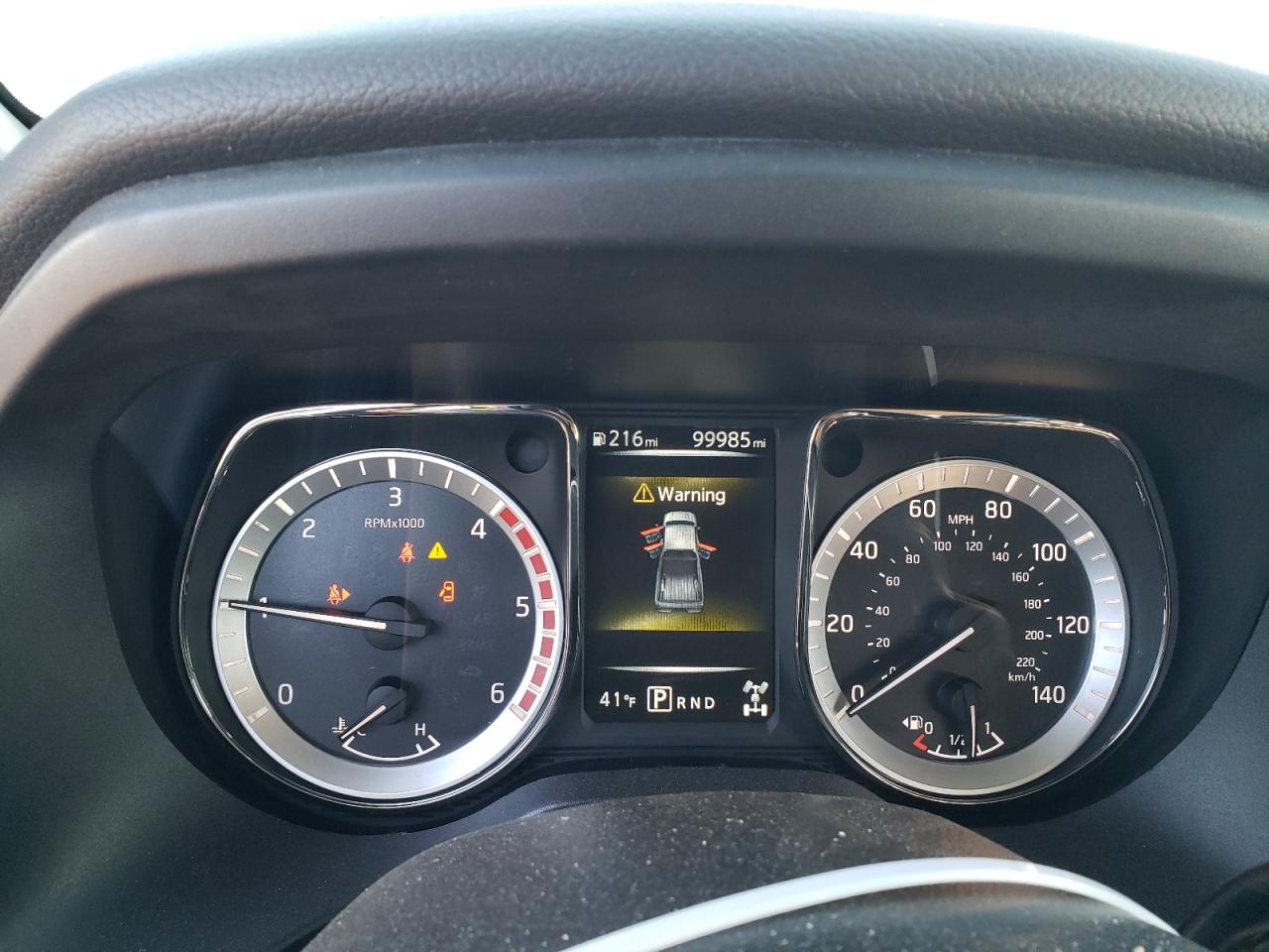 2017 Nissan Titan - Image 9