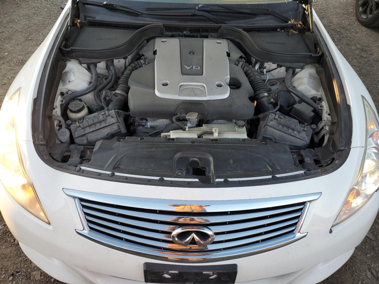 2011 Infiniti G - Image 11