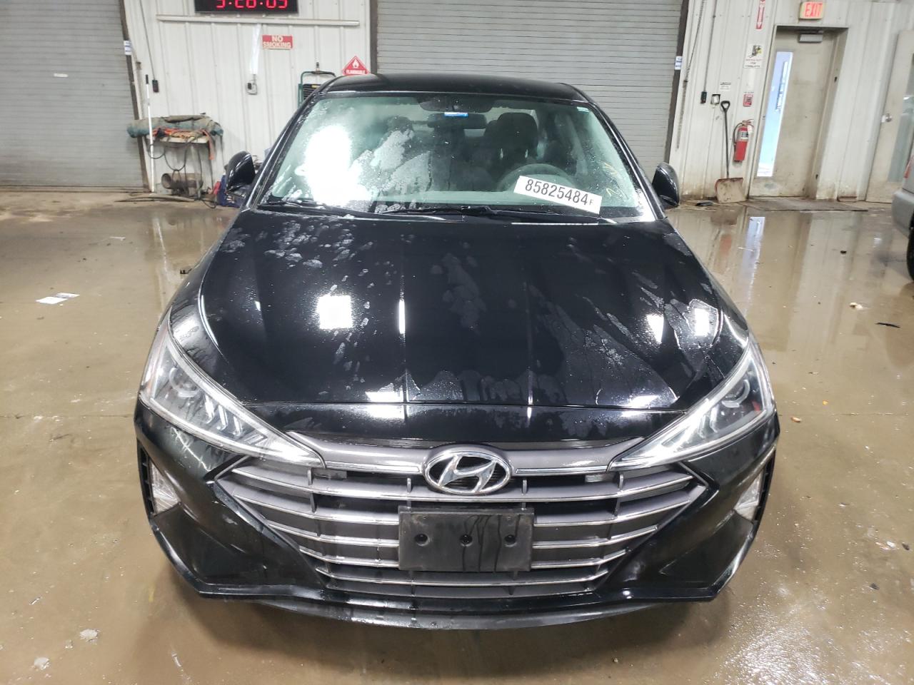 2019 Hyundai Elantra - Image 5