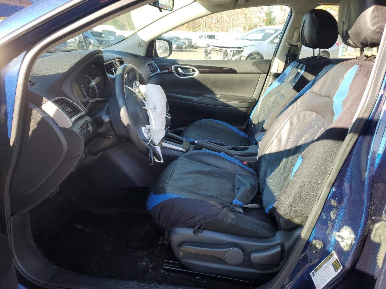 2019 Nissan Sentra - Image 7