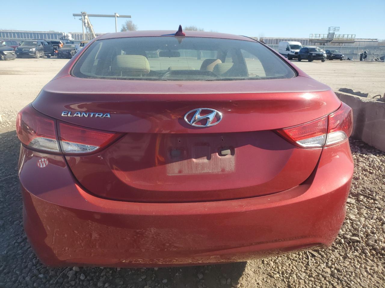 2013 Hyundai Elantra - Image 6