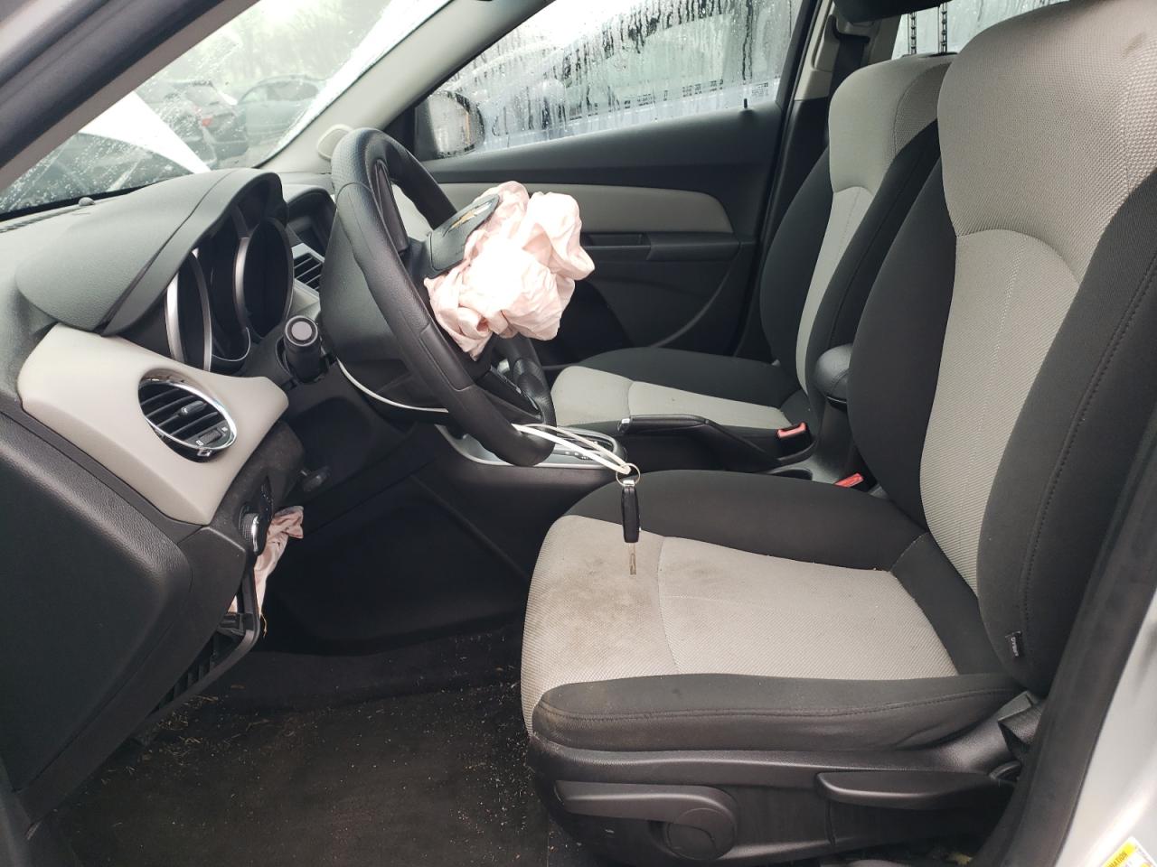 2011 Chevrolet Cruze - Image 7